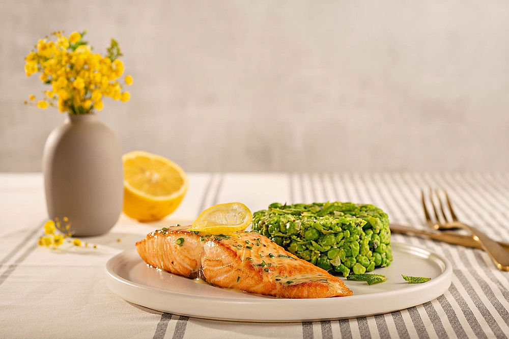 ilustrační obrázek: pečený losos se zeleninou