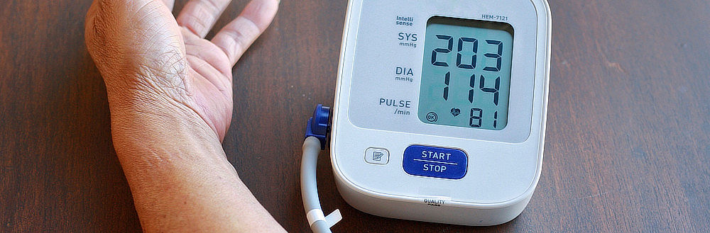 vysoký krevní tlak příznaky